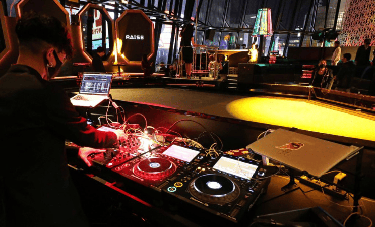 Explore Exclusive Nightclubs